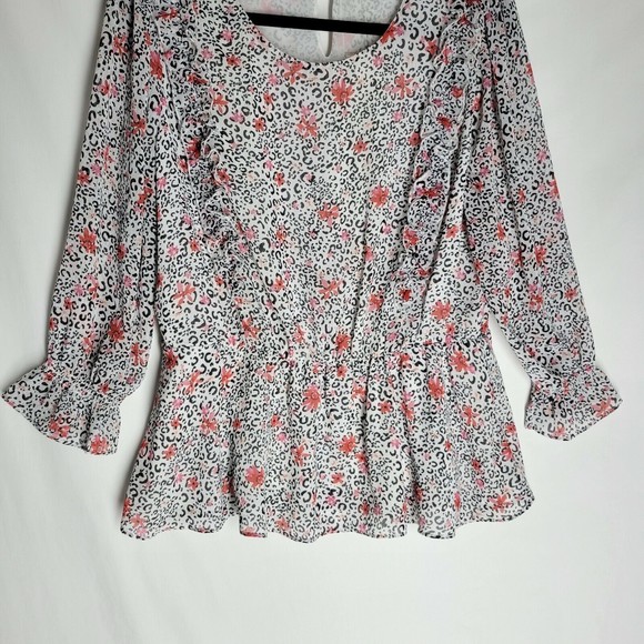 NWT Cato Est.1946 Womens Blouse Cheetah Floral Print Peplum Dolman Sleeve 14/16W - Picture 3 of 11